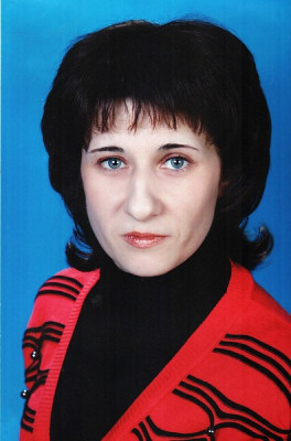 Педагогический работник Холяпина Юлия Владимировна
